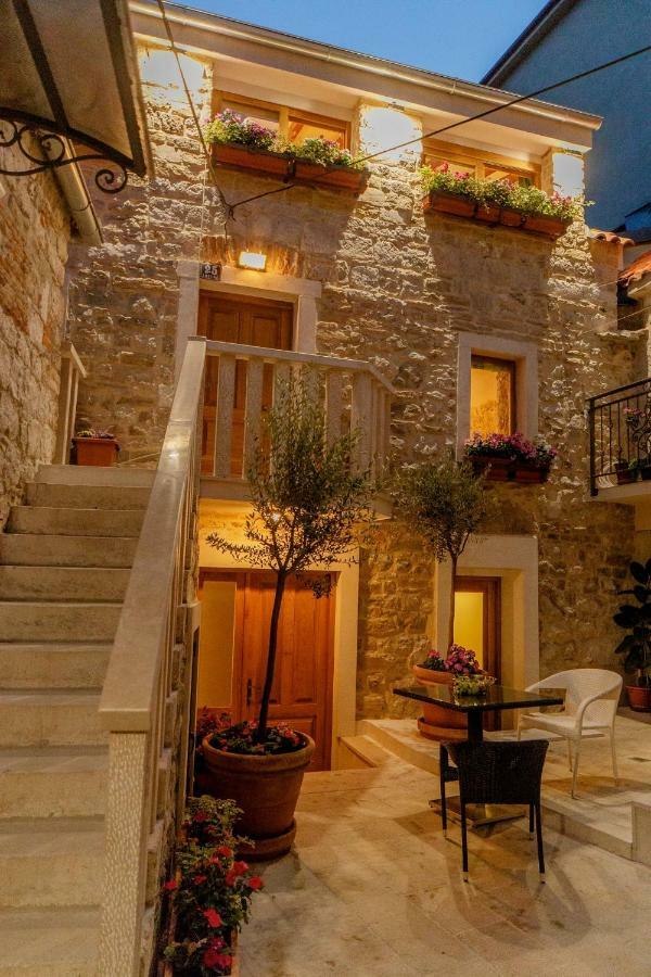 Stone House Luxury Rooms Split Exterior foto