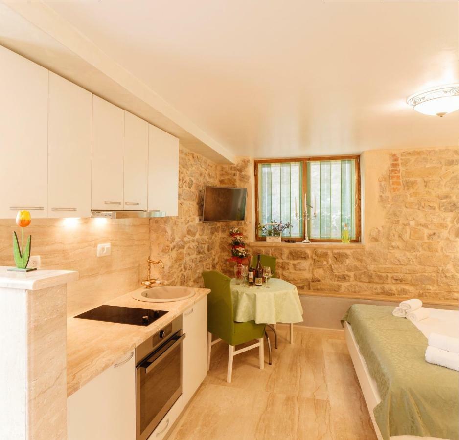 Stone House Luxury Rooms Split Exterior foto